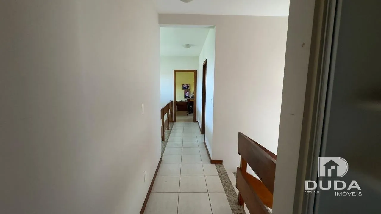 Casa con 3 dormitorios, 4 baños y jardín privado — photo 16