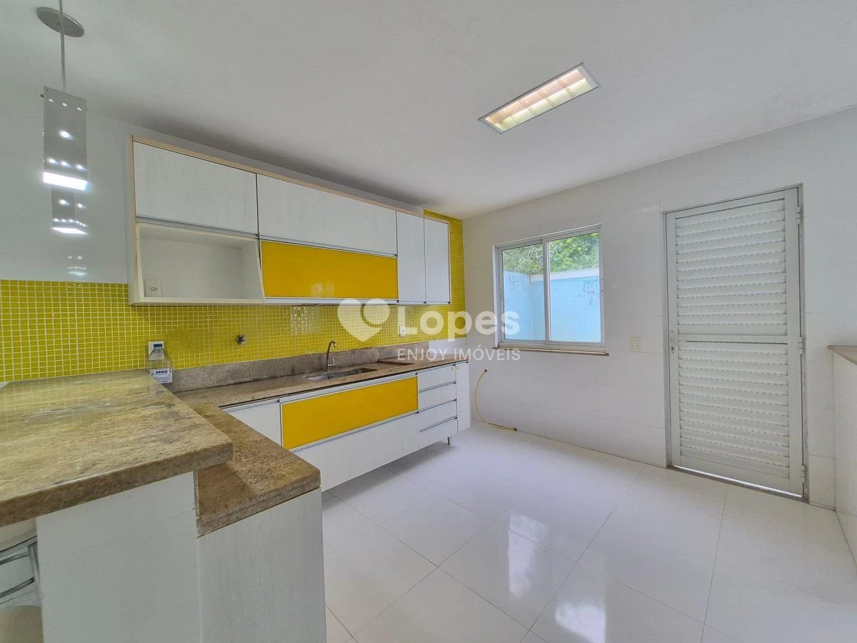 Будинок 247 м² з балконом із грилем та власним барбекю — photo 45