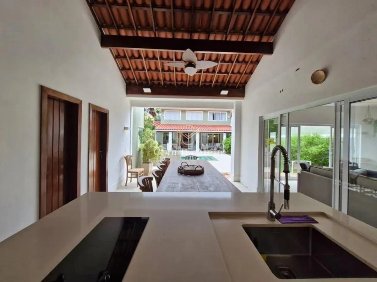 Casa para alugar com 4 quartos e 6 banheiros, 500 m² — photo 11