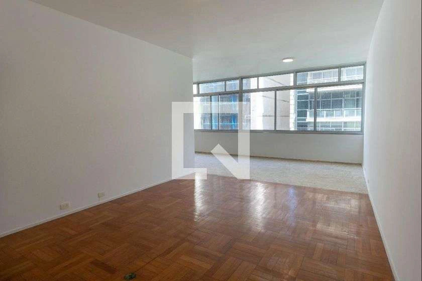 Rental apartment with 4 bedrooms and 4 bathrooms — photo 17