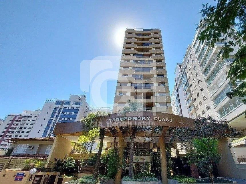 2-bedroom apartment with a water view in Florianópolis — photo 10