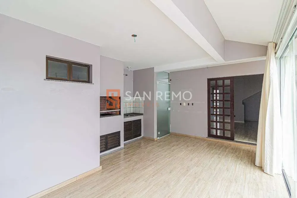 Дом с 7 спальнями, 1 с ванной и 4 парковочными местами — photo 6