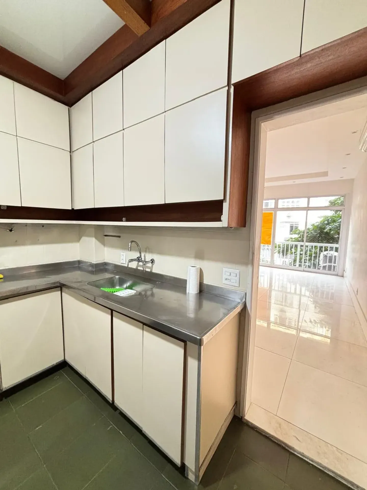 Apartamento sem mobília com ar-condicionado e 4 quartos — photo 33