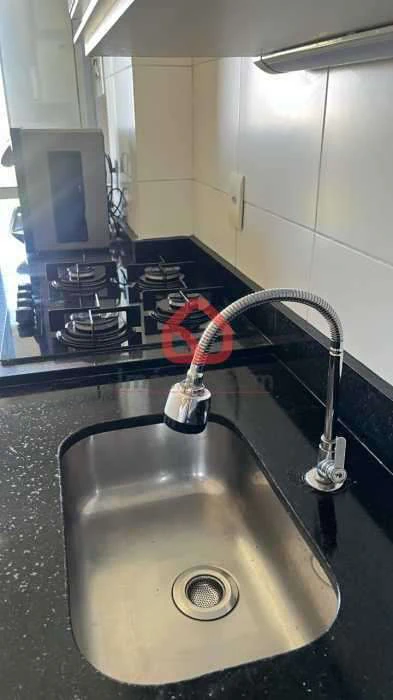 Apartamento mobiliado de 2 quartos com suíte e varanda — photo 2