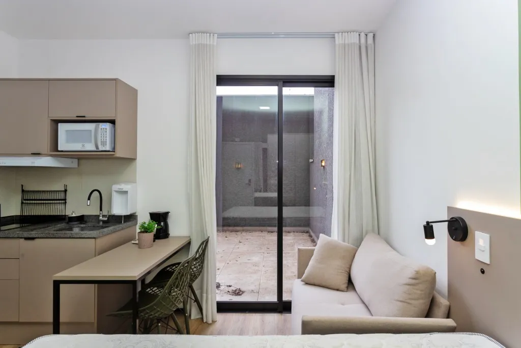 Apartamento mobiliado de 1 quarto com varanda — photo 4