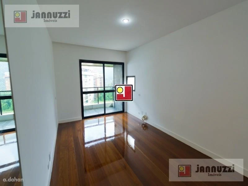 Water view in a 4-bedroom apartment, 319 m² — photo 28