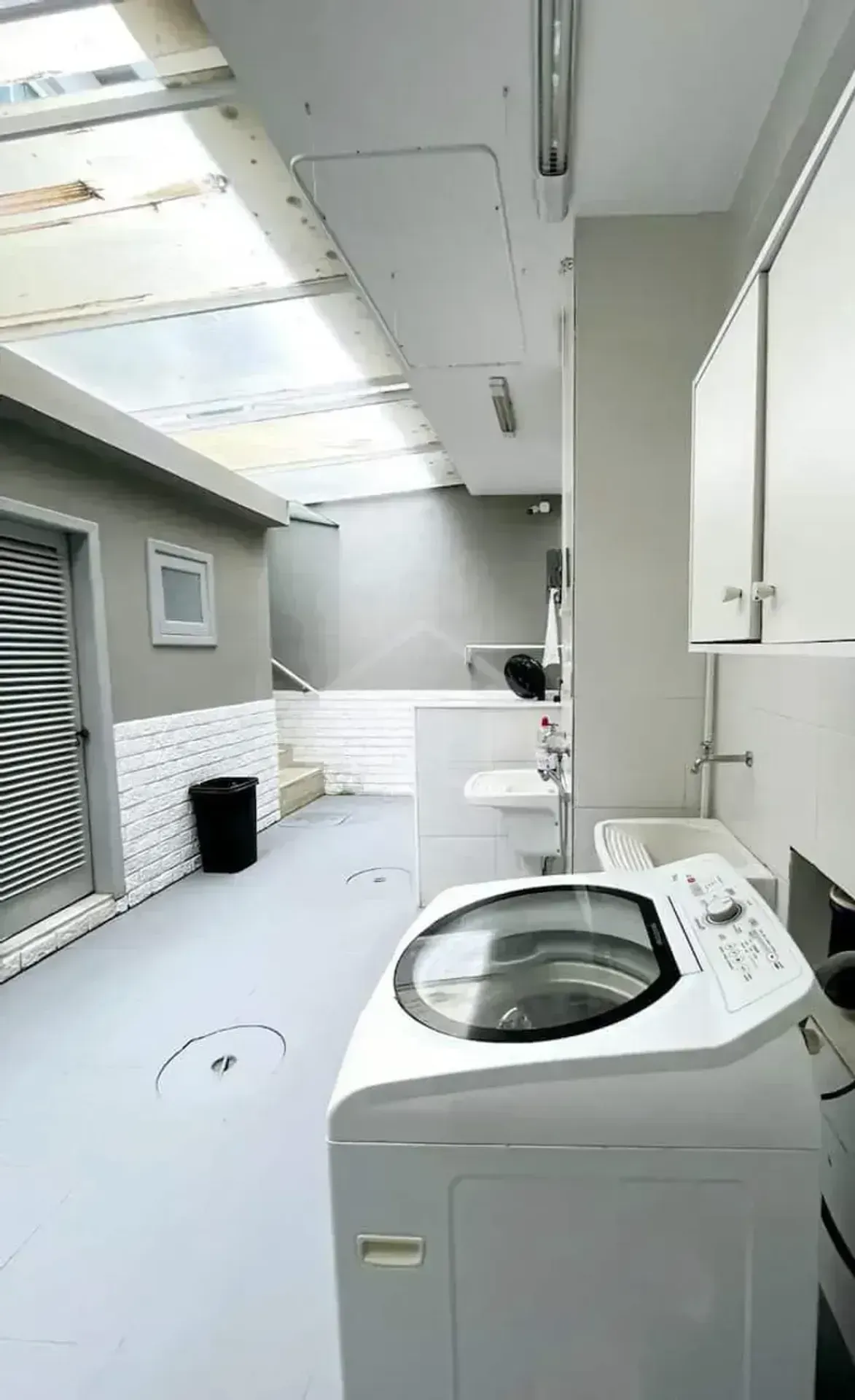 Casa mobiliada com 7 suítes e 10 banheiros, 720 m² — photo 34