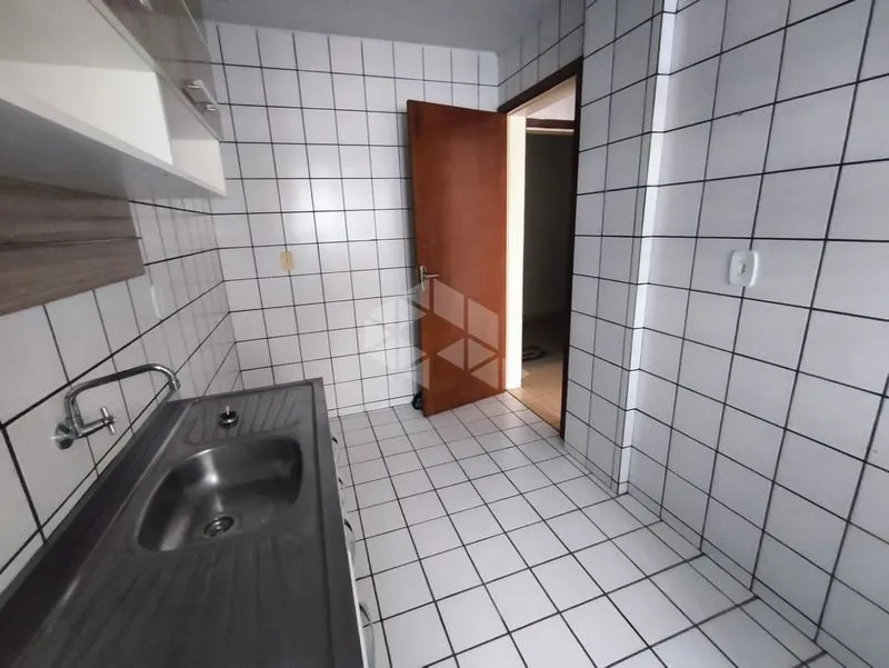 70 m² apartment with 2 bedrooms and 1 parking spot — photo 4
