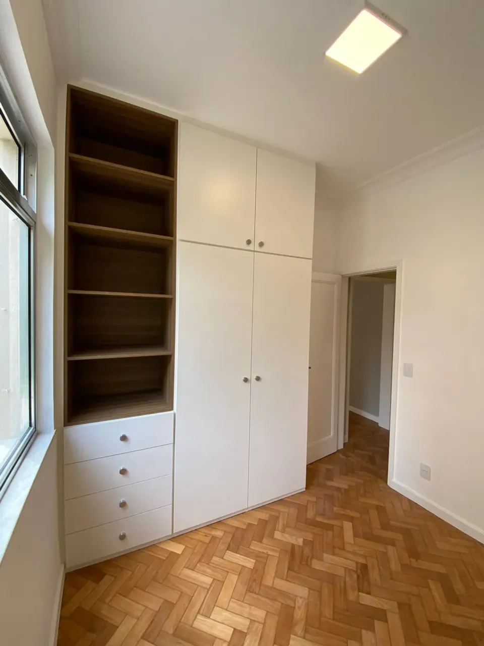 Rental apartment with open-plan kitchen and 1 parking space — photo 20