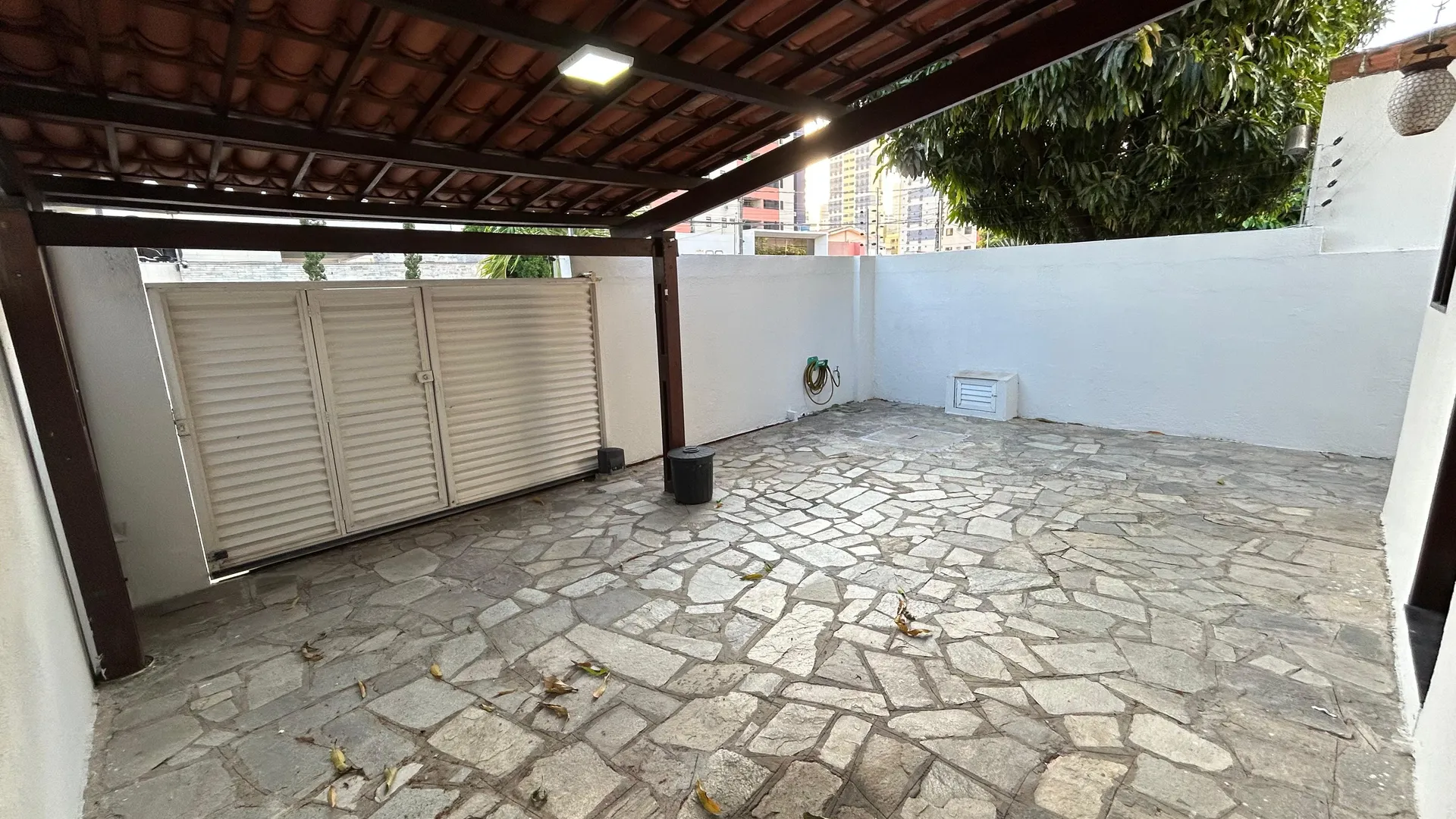 Unfurnished house with 2 bedrooms and 2 bathrooms — photo 4