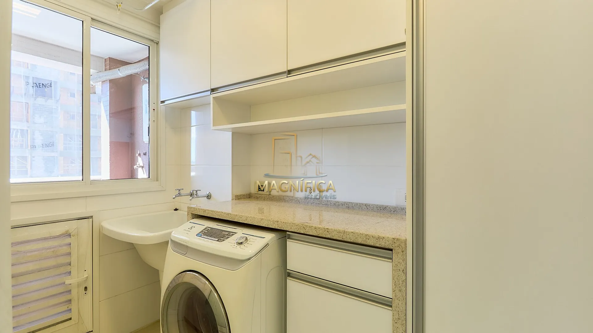 Apartamento mobiliado com 3 suítes e 2 vagas — photo 58
