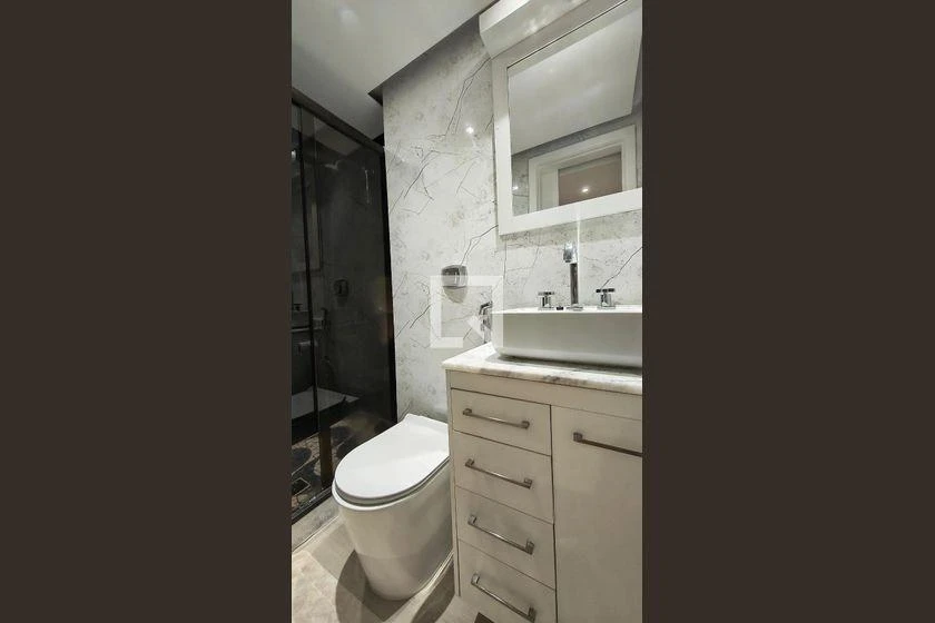 Washing machine in a 4-bedroom apartment, 205 m² — photo 20