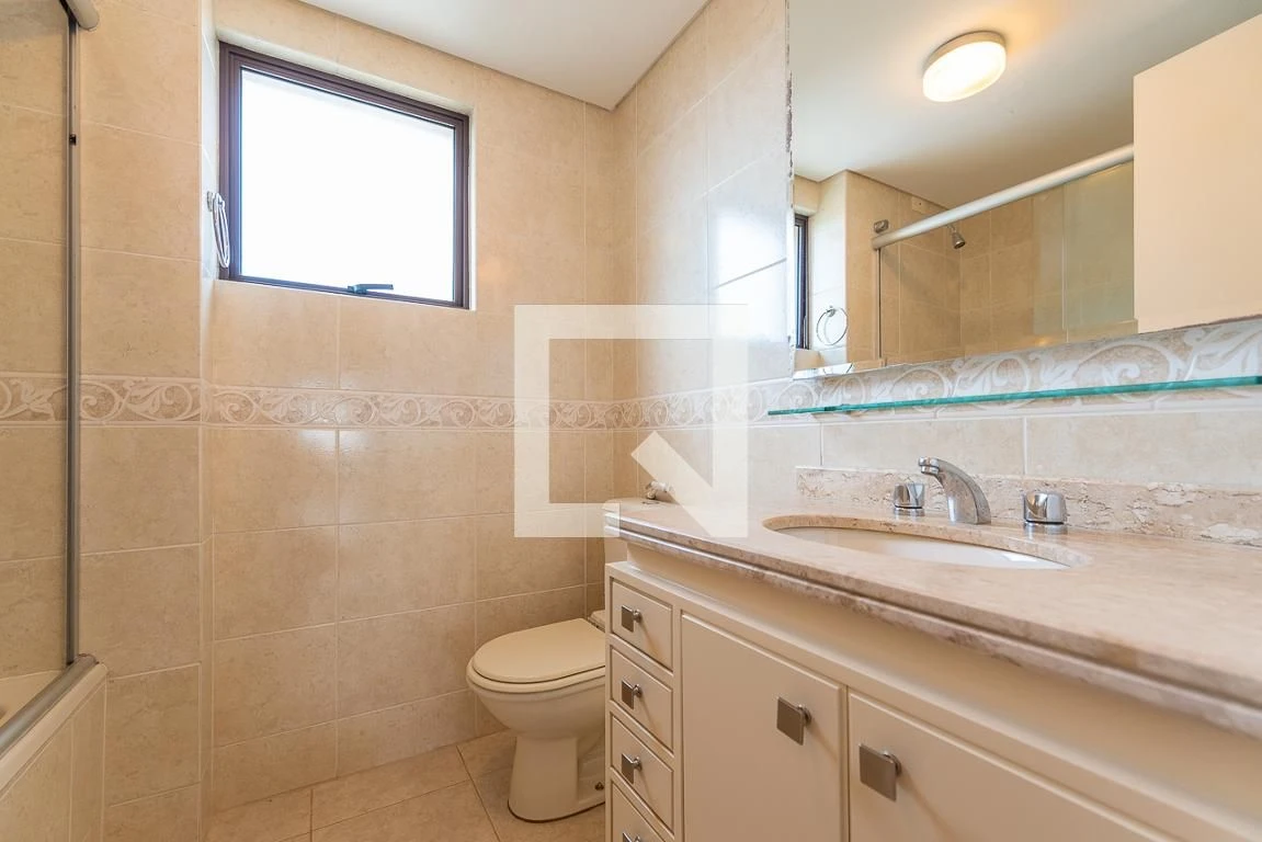 Furnished apartment, 130 m², with a jacuzzi — photo 81