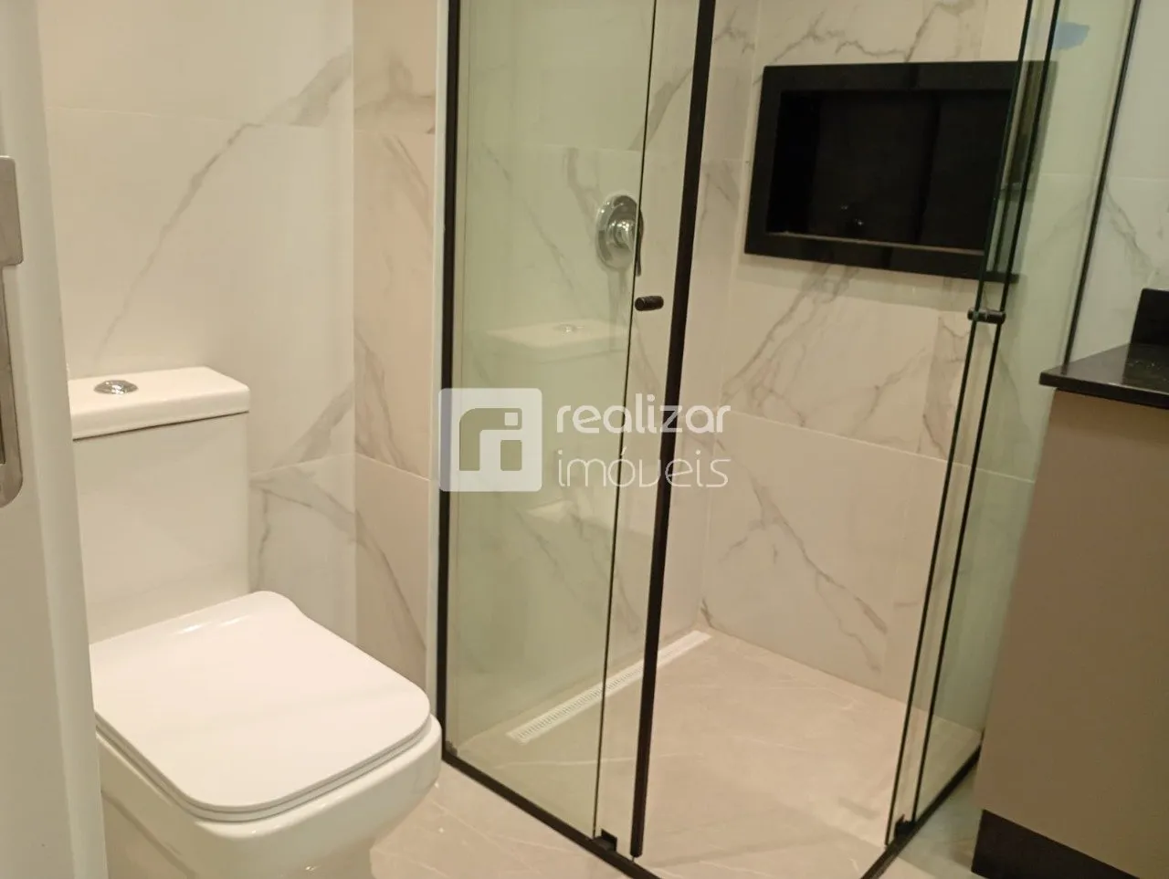 Dishwasher in a 3-bedroom house, 296 m² — photo 23