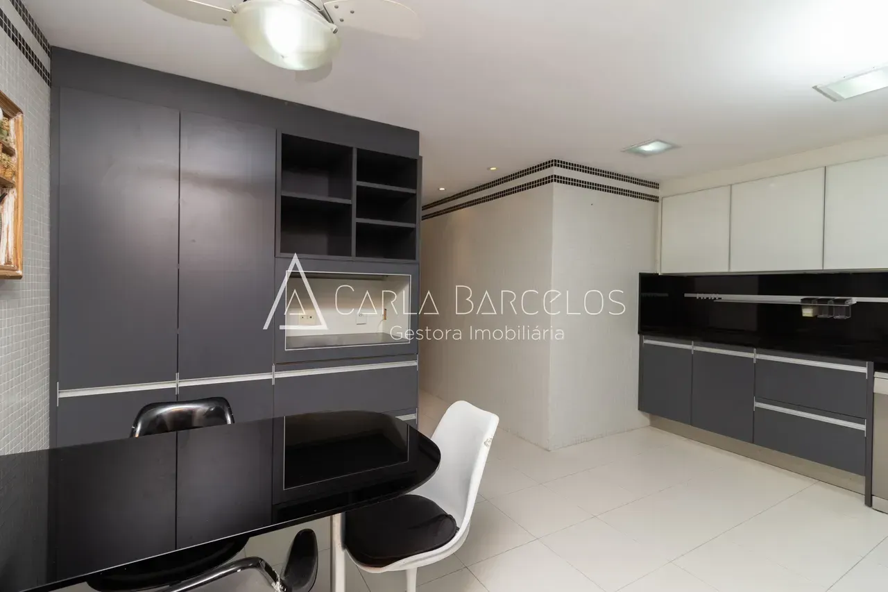 Apartamento com 4 quartos, 5 banheiros e 2 vagas — photo 3