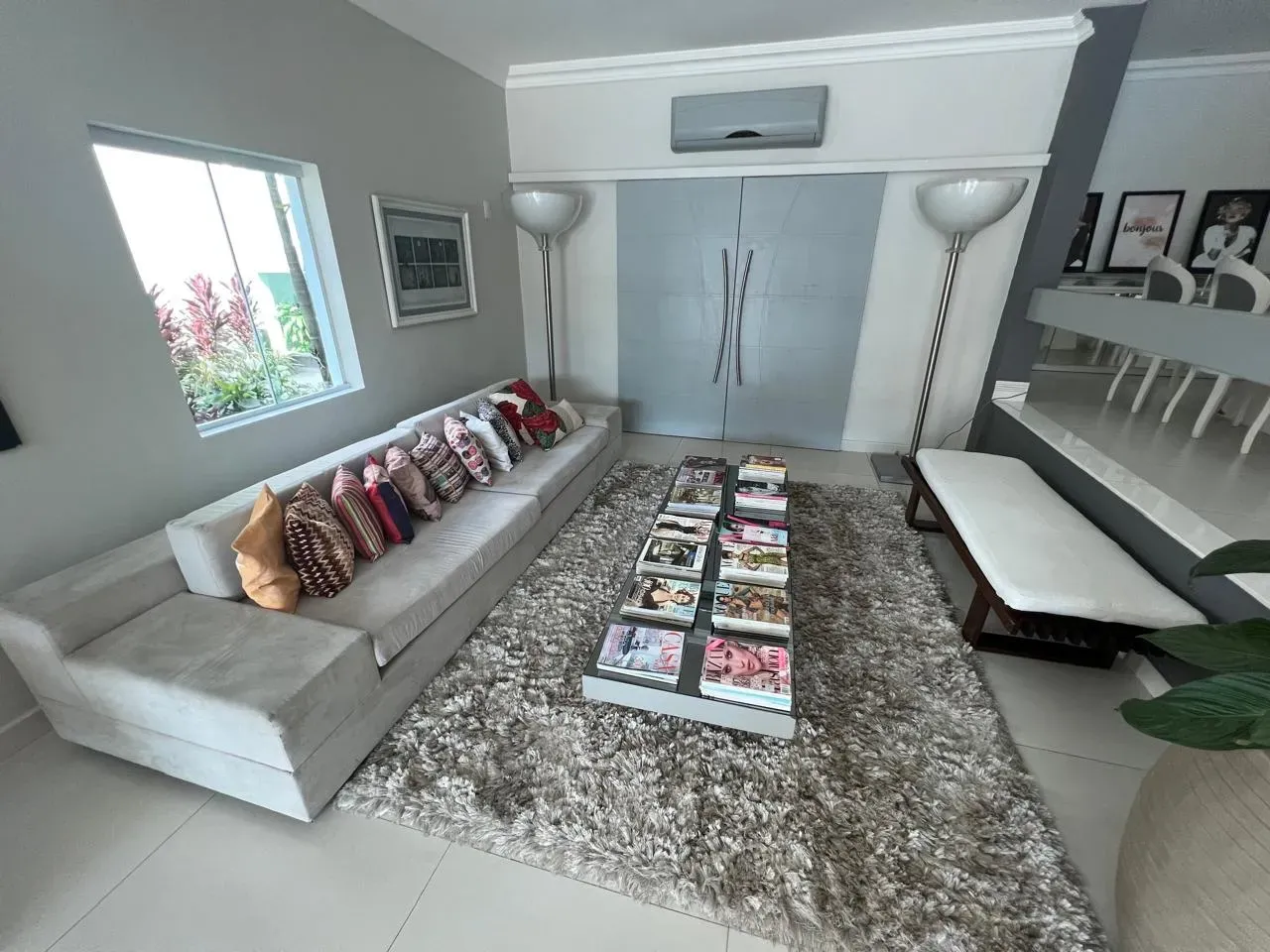 Furnished house with 6 suites, 8 baths and 720 m² — photo 22