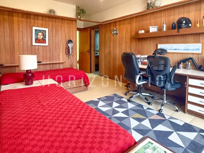 Furnished house, 800 m², with a bathtub — photo 29