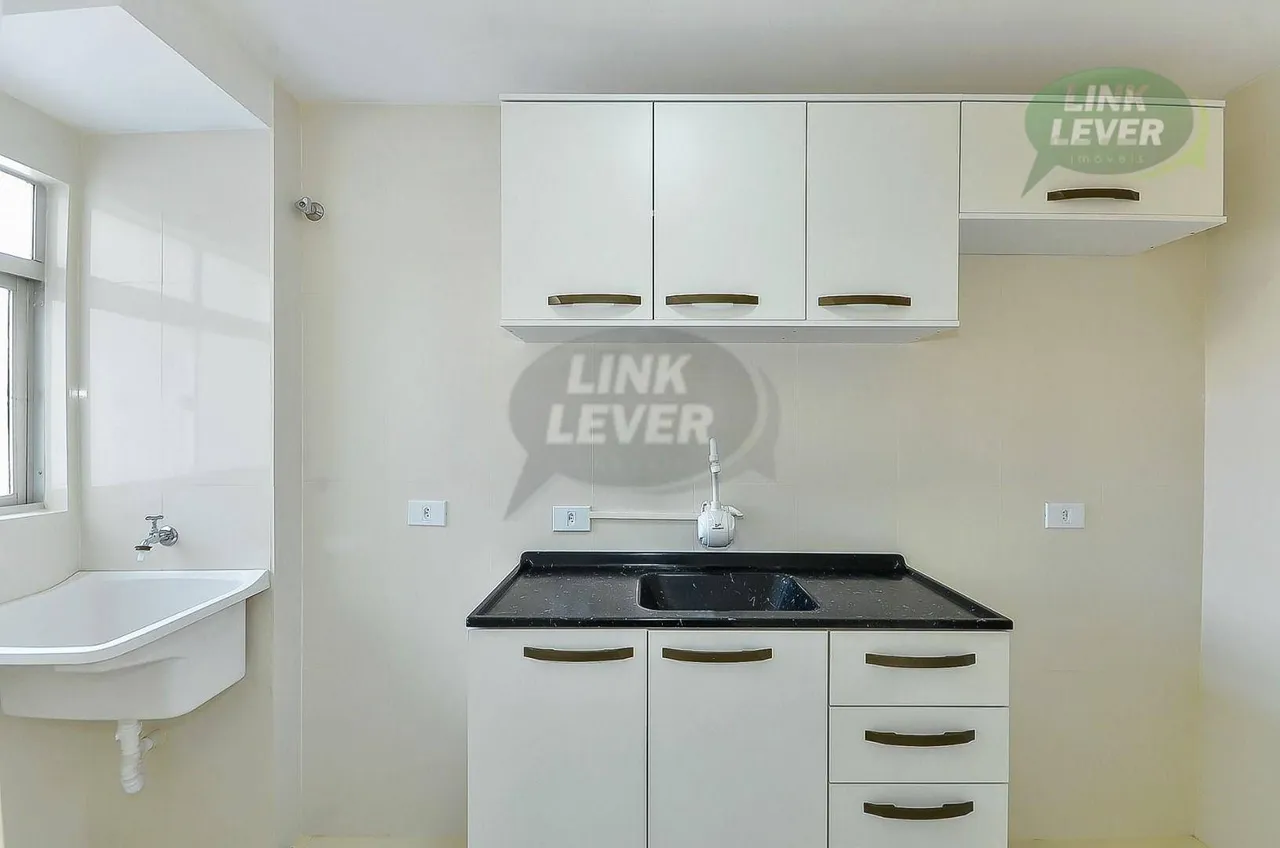 Studio apartment with 1 bedroom and 1 bathroom — photo 16