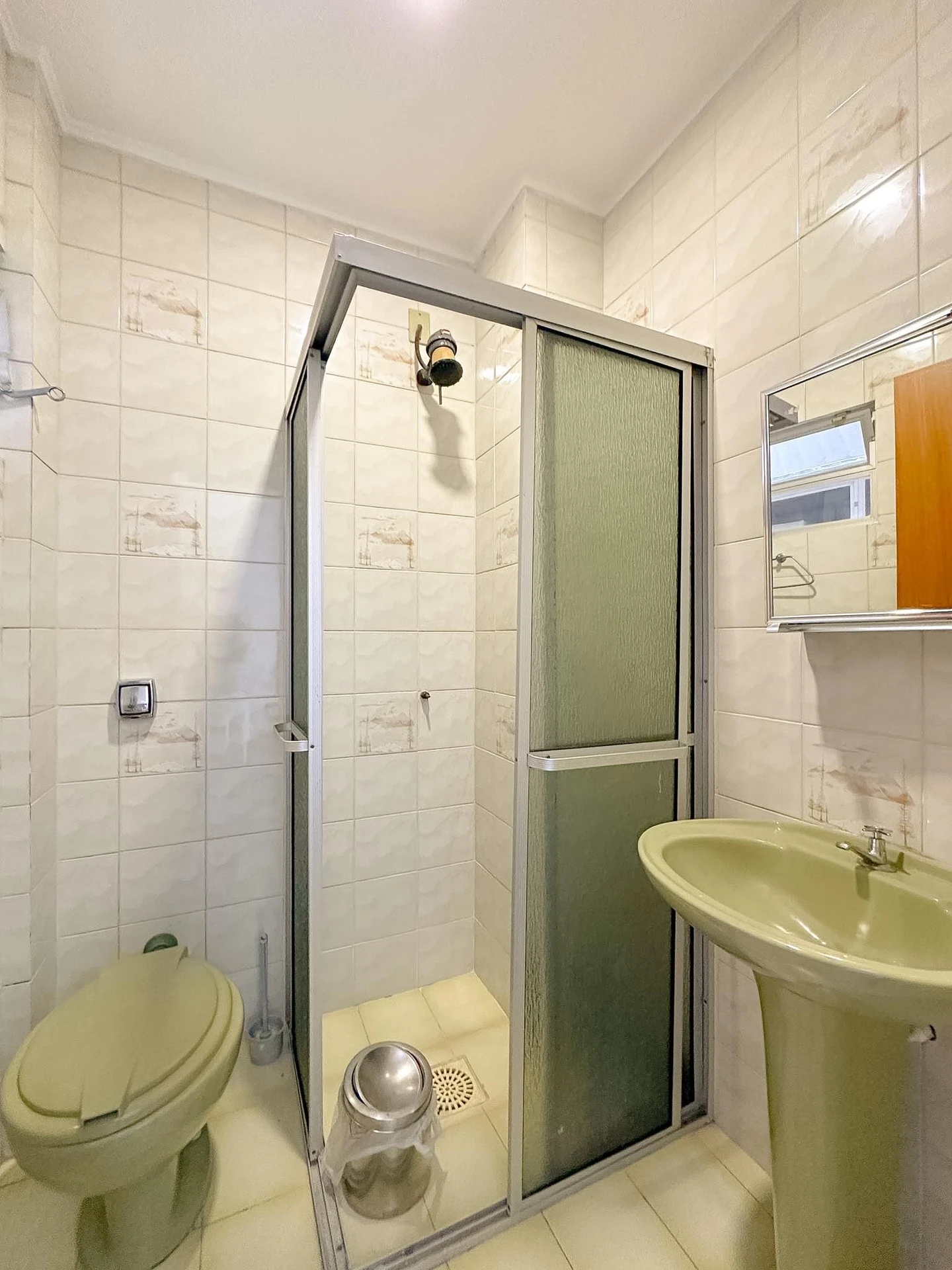 Furnished house, 250 m², with a bathtub — photo 73