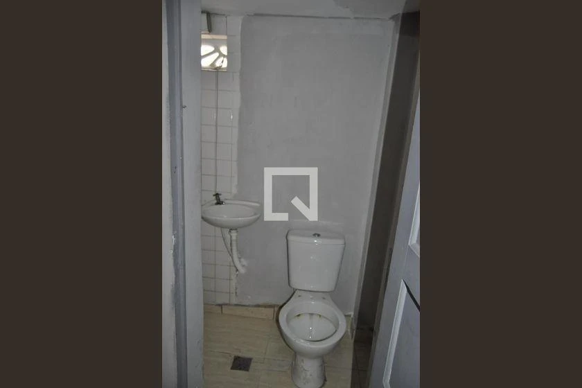 Casa para alugar com 3 quartos, varanda e 110 m² — photo 33