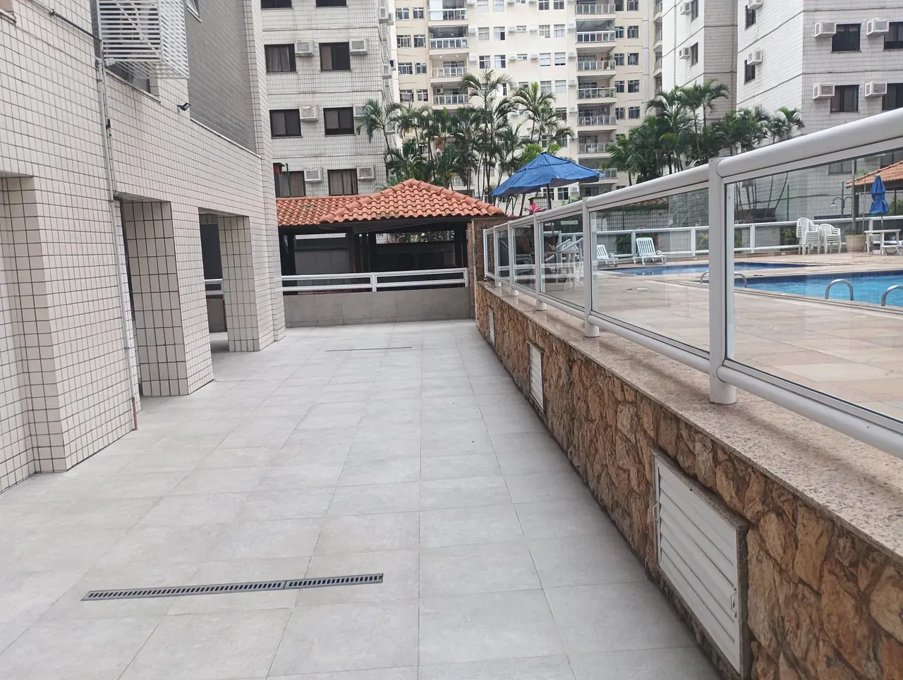 Apartment on the 9th floor with a park view — photo 17