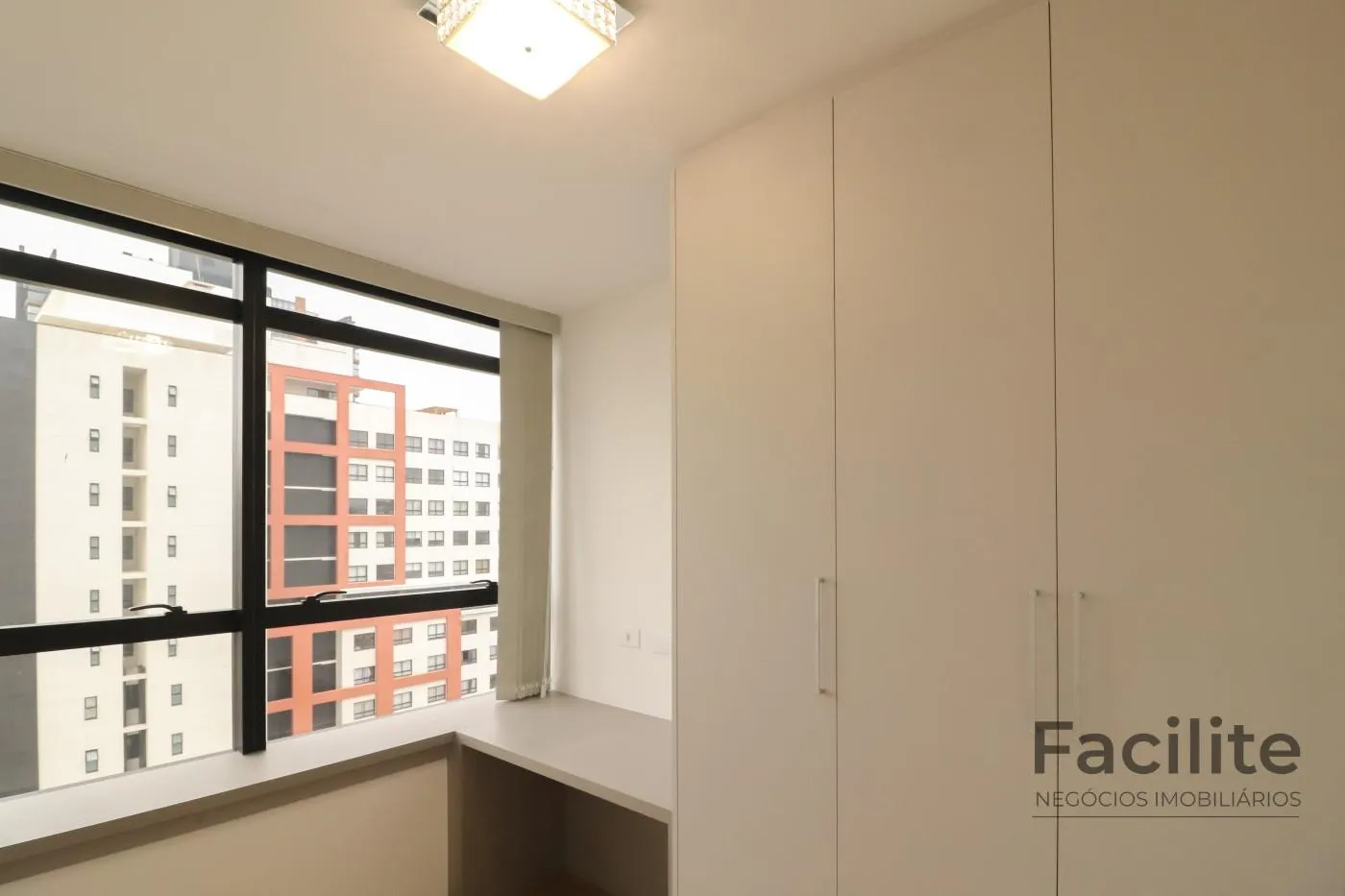 Furnished apartment, 46 m², with a home office — photo 25