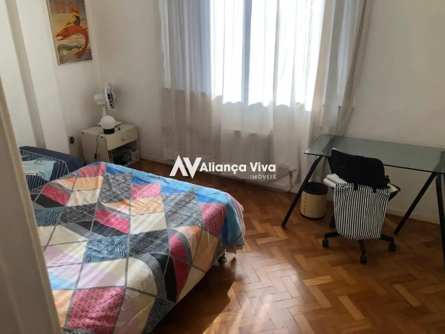 Top-floor apartment with 3 bedrooms and 3 bathrooms — photo 36
