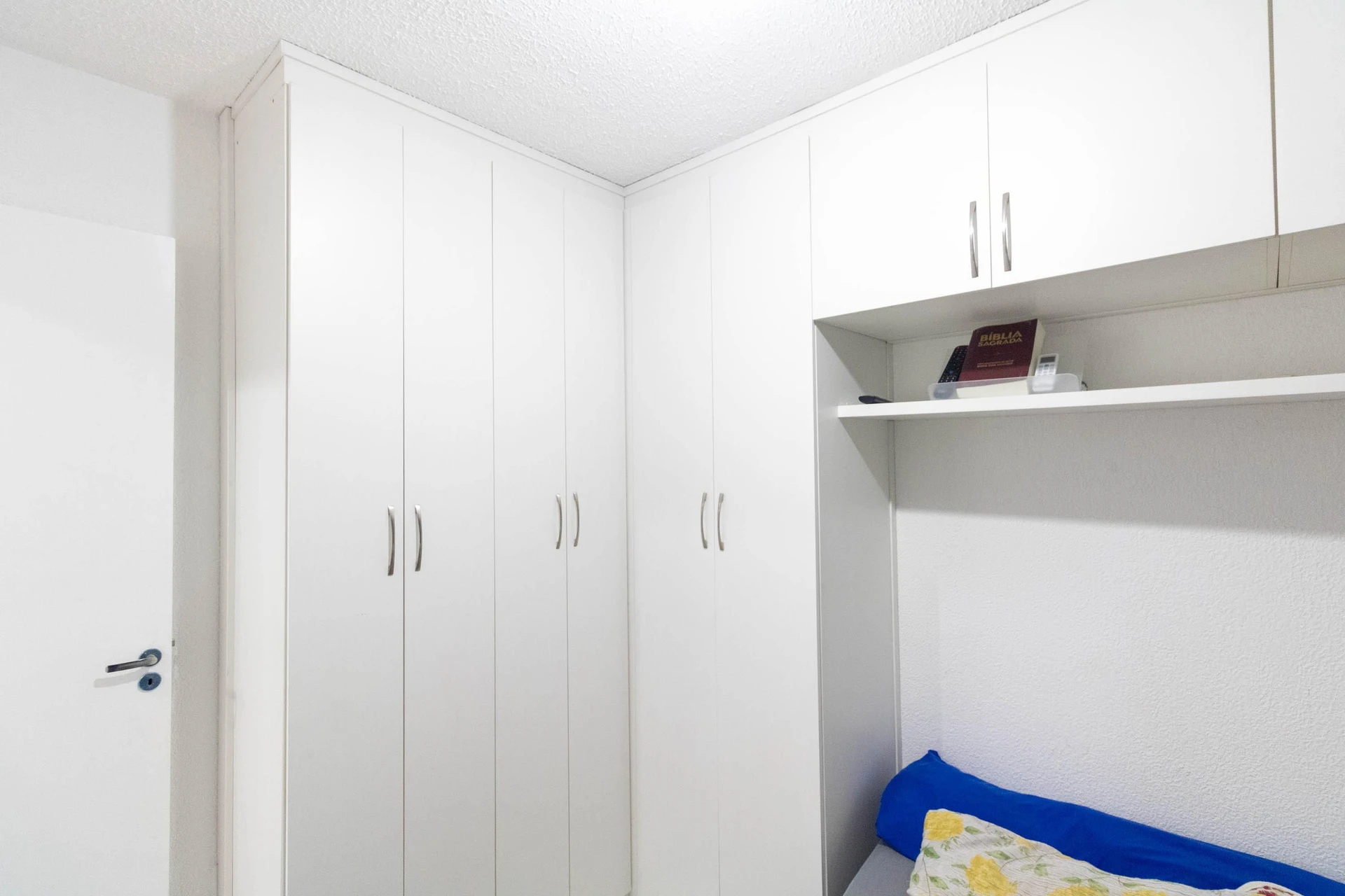 Apartamento mobiliado com 2 quartos e 1 banheiro — photo 12