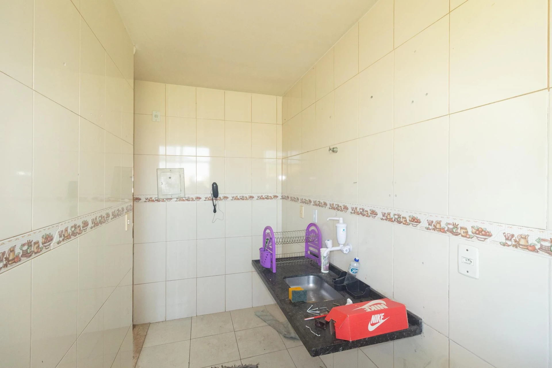 Apartment with laundry area, 2 bedrooms and closed kitchen — photo 13
