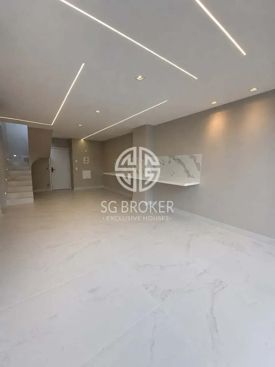 154 m² apartment with 2 bedrooms and a balcony — photo 16