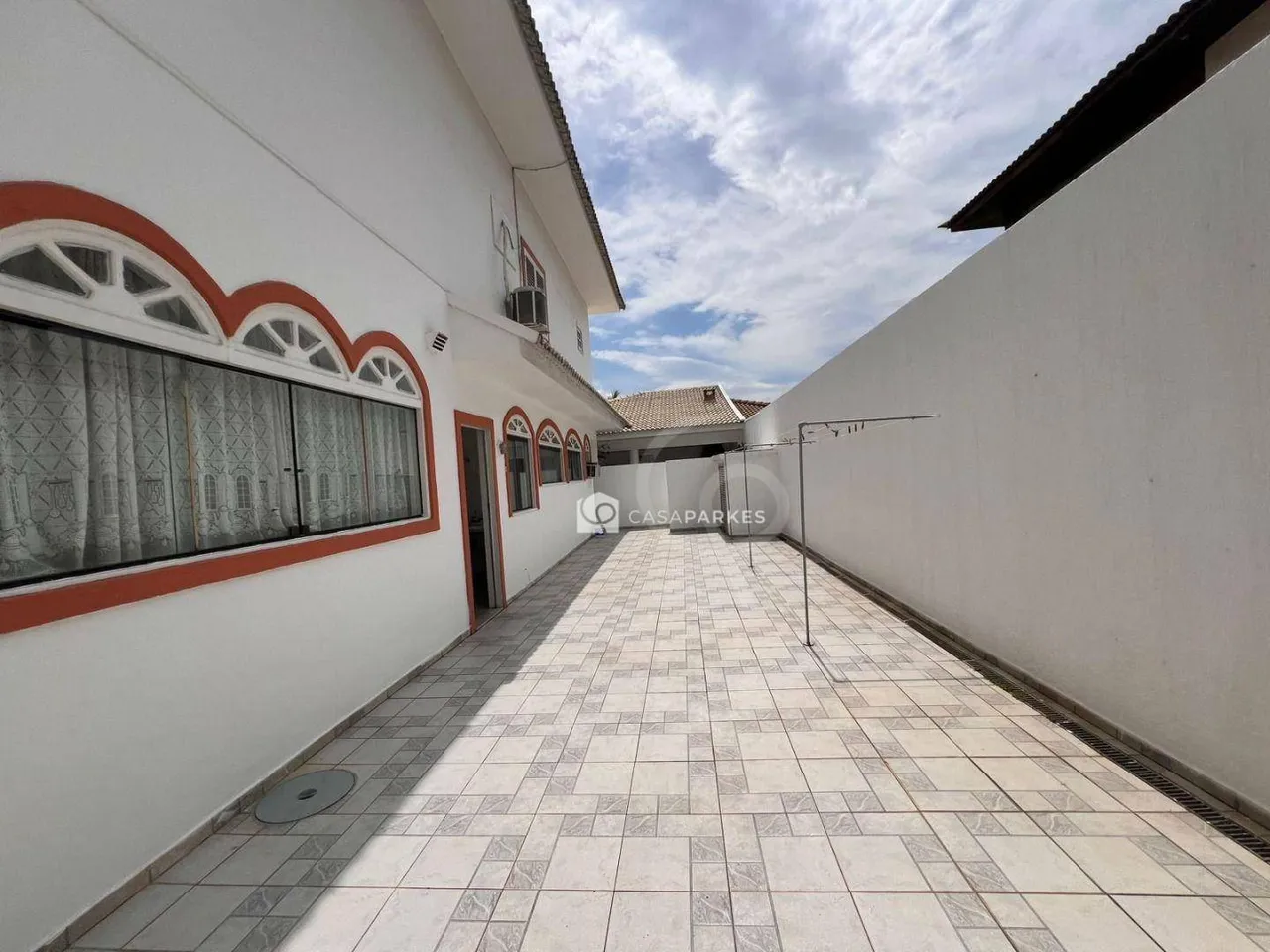 Casa mobiliada com 5 quartos e 5 banheiros — photo 18
