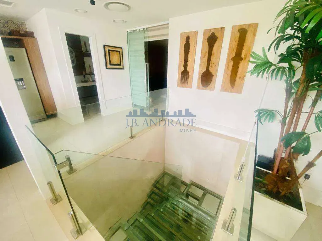 Furnished 4-bedroom apartment with 4 bathrooms — photo 19