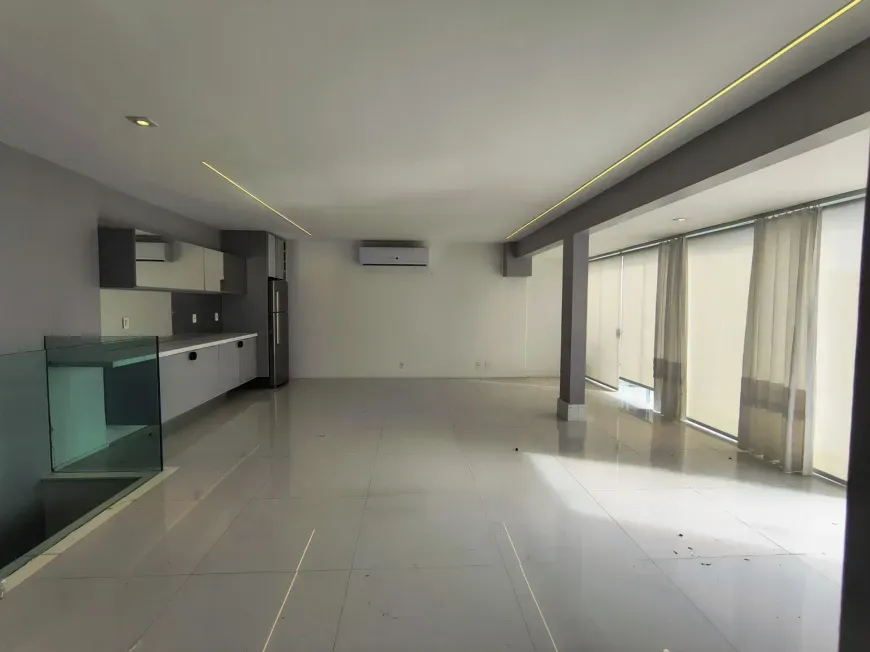 Furnished penthouse apartment with 2 bedrooms — photo 8