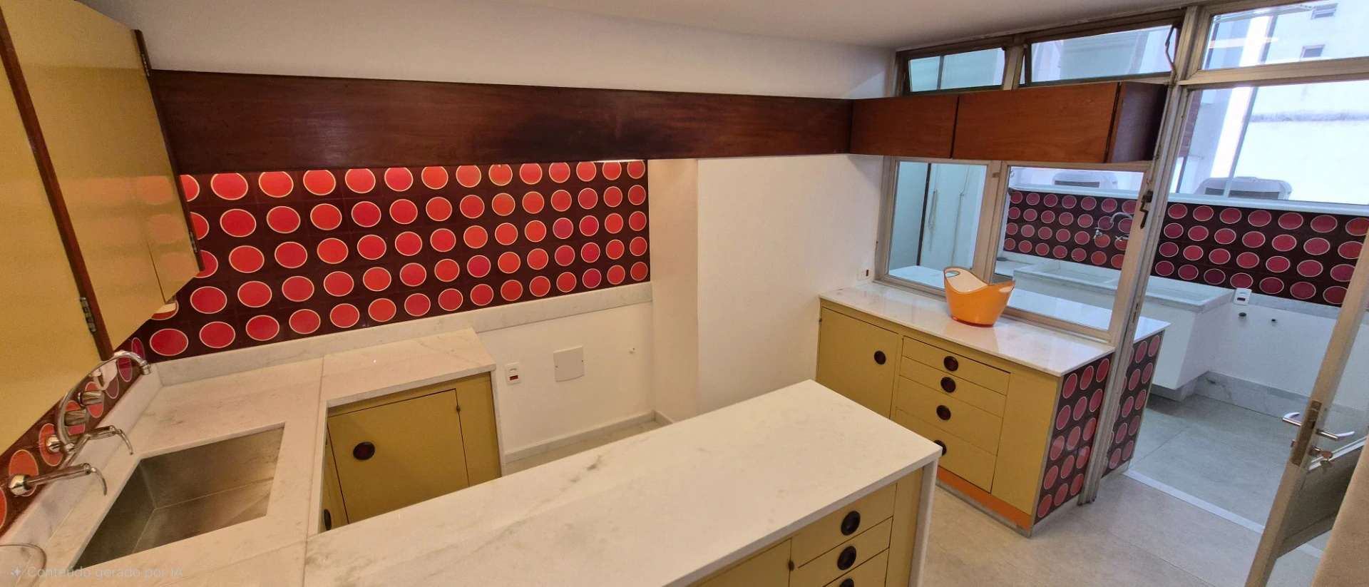 Apartamento com 4 quartos e 300 m², 1 suíte e 4 banheiros — photo 4