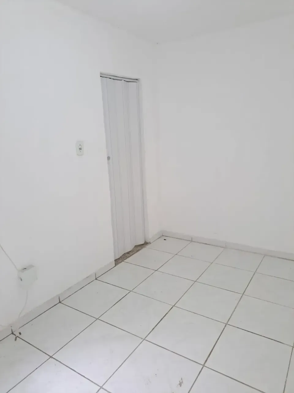 Casa sem mobília com 1 quarto e 1 banheiro — photo 12