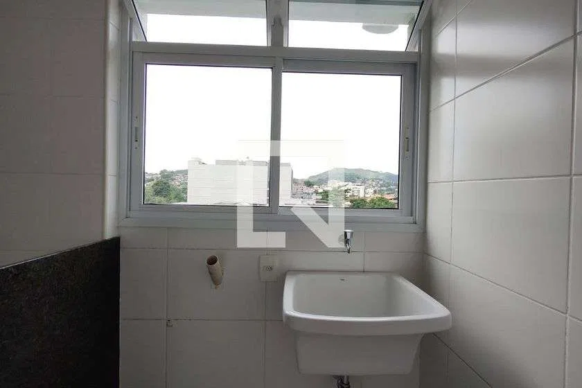 61 m² apartment with 2 bedrooms and a balcony — photo 10