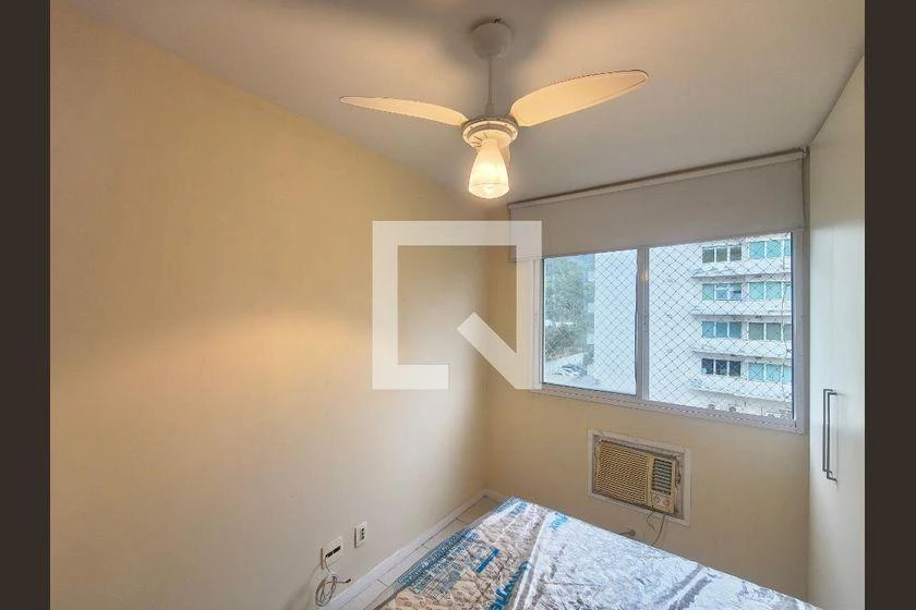 Furnished 2-bedroom apartment with a balcony — photo 28