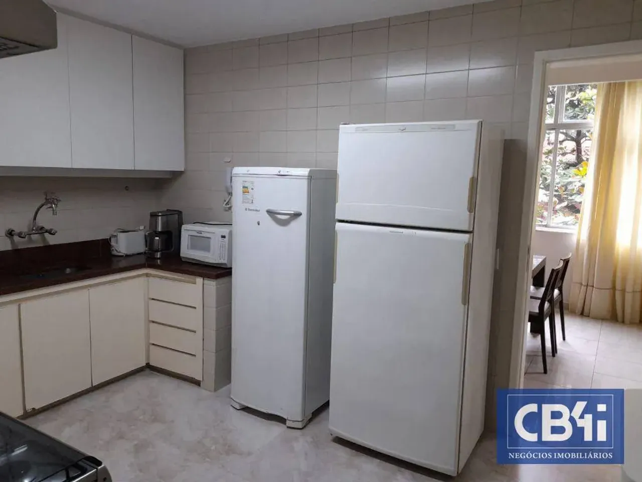Furnished apartment with 3 bedrooms and 3 bathrooms — photo 11