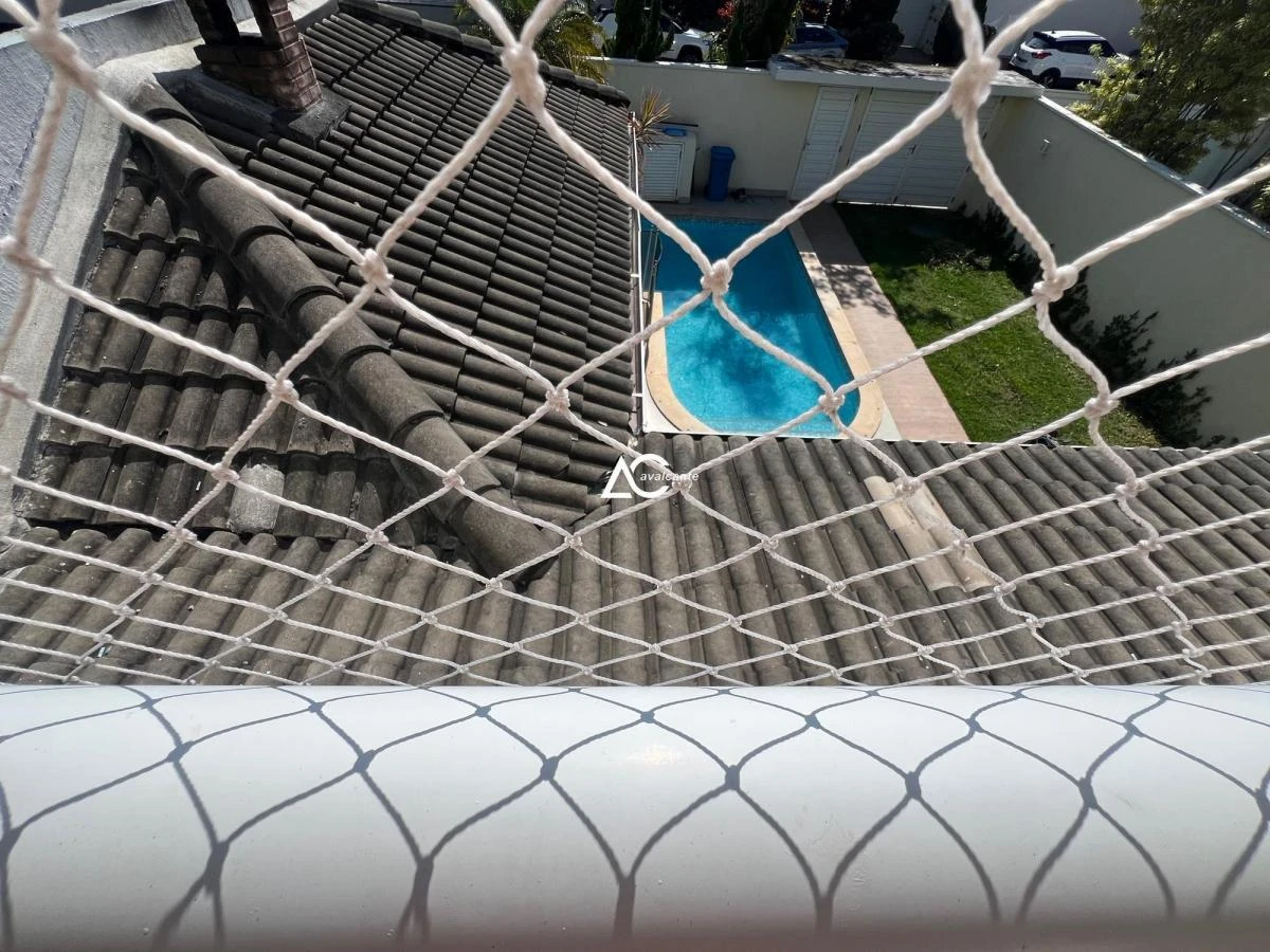 Casa de aluguel com 4 suítes e 270 m² — photo 8