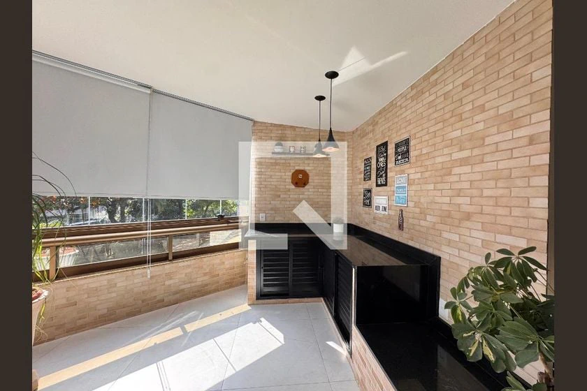 Apartamento de 190 m² com 3 suítes e varanda envidraçada — photo 2
