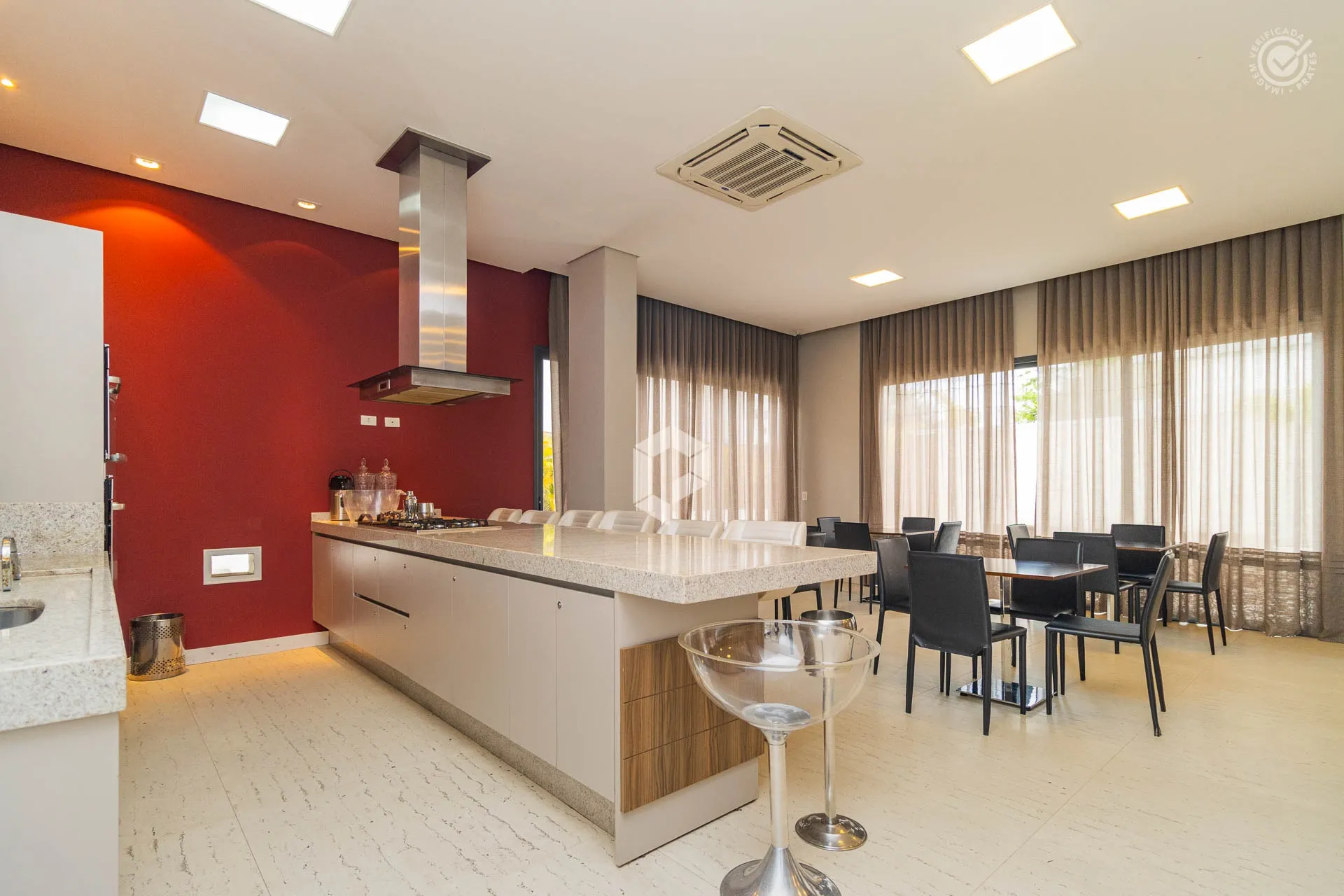 1-bedroom apartment with open-plan kitchen, 39 m² — photo 22