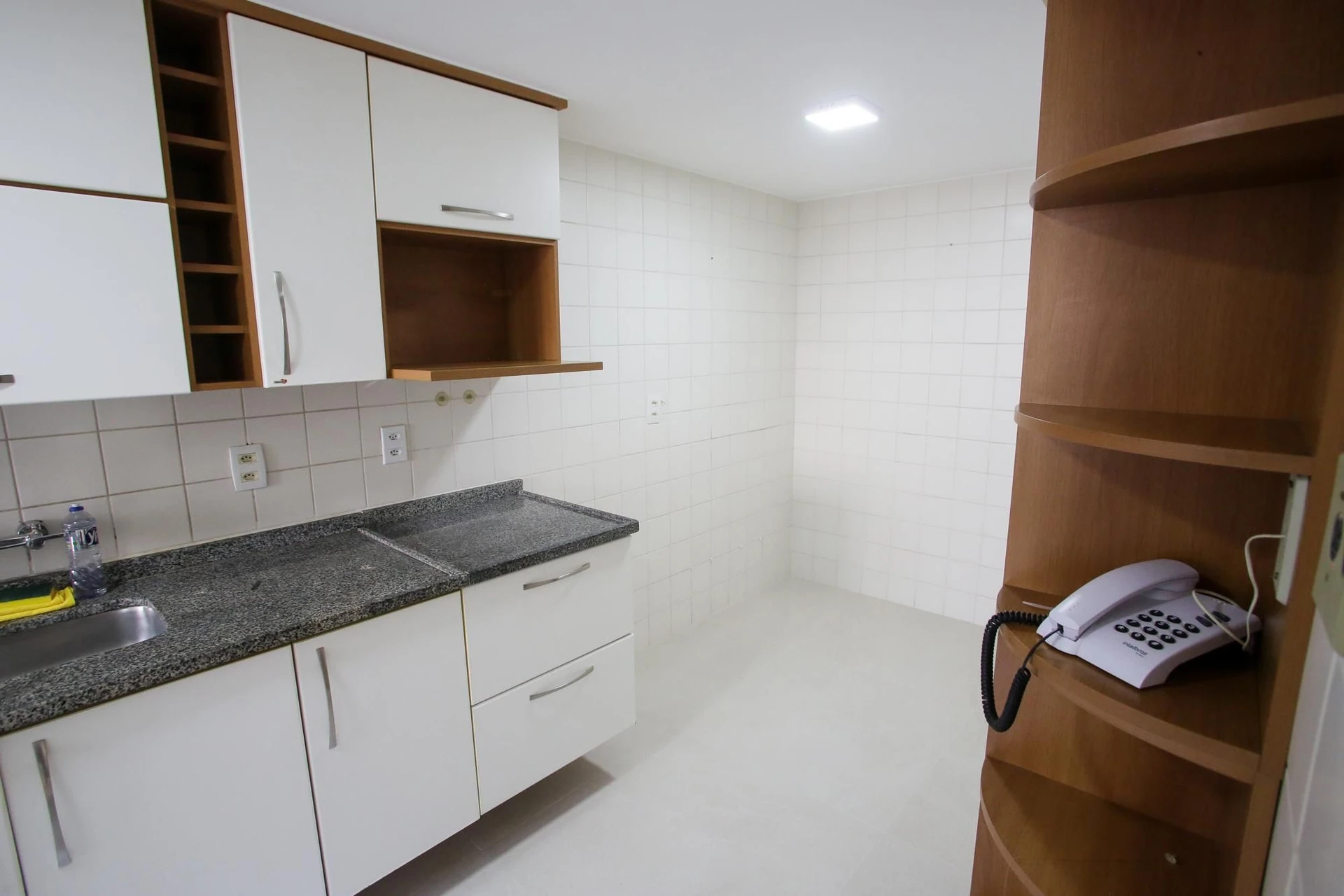3-bedroom apartment in a building with a sauna — photo 41