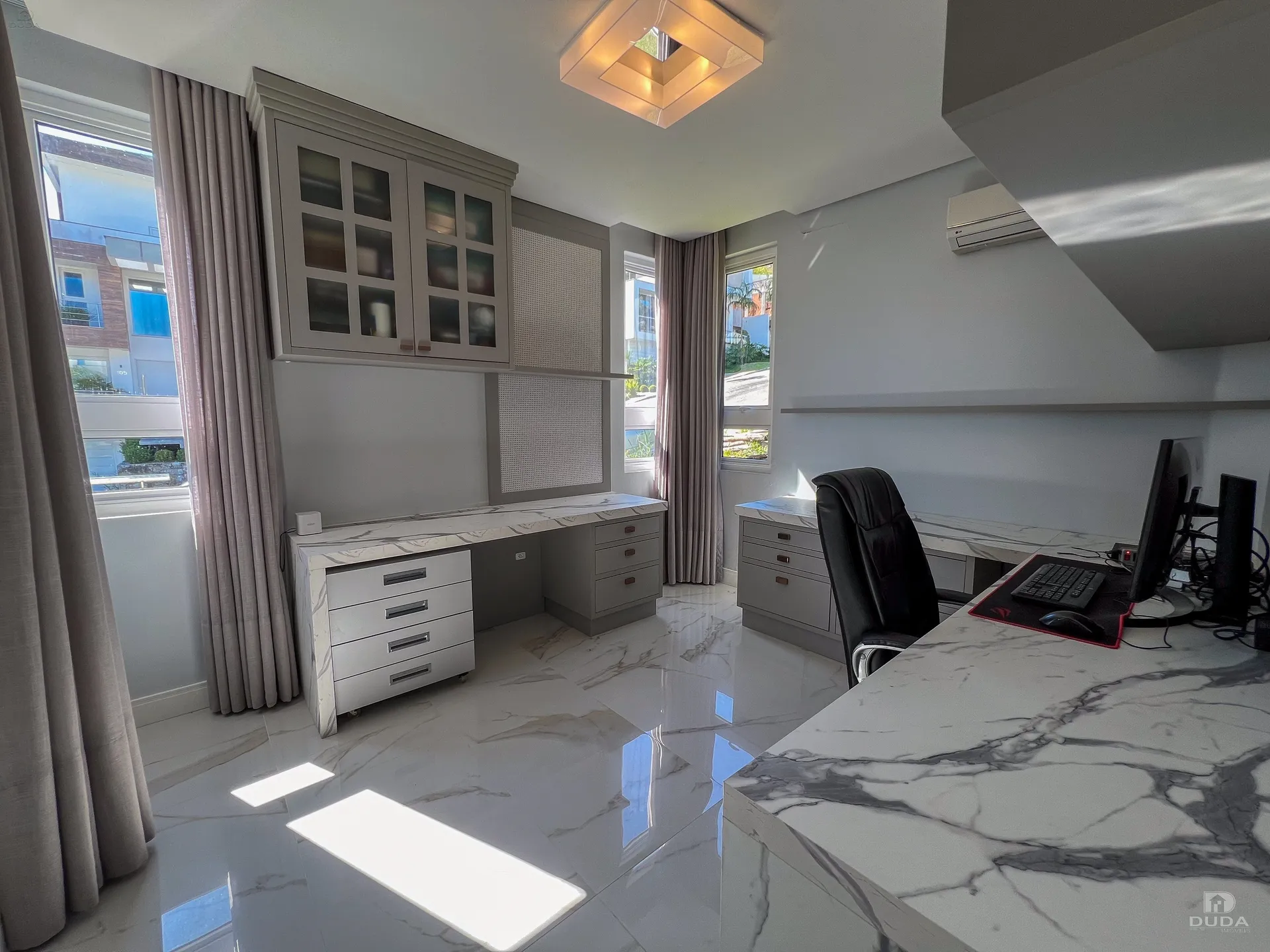 Меблированный дом с 5 спальнями и 543 м² — photo 13