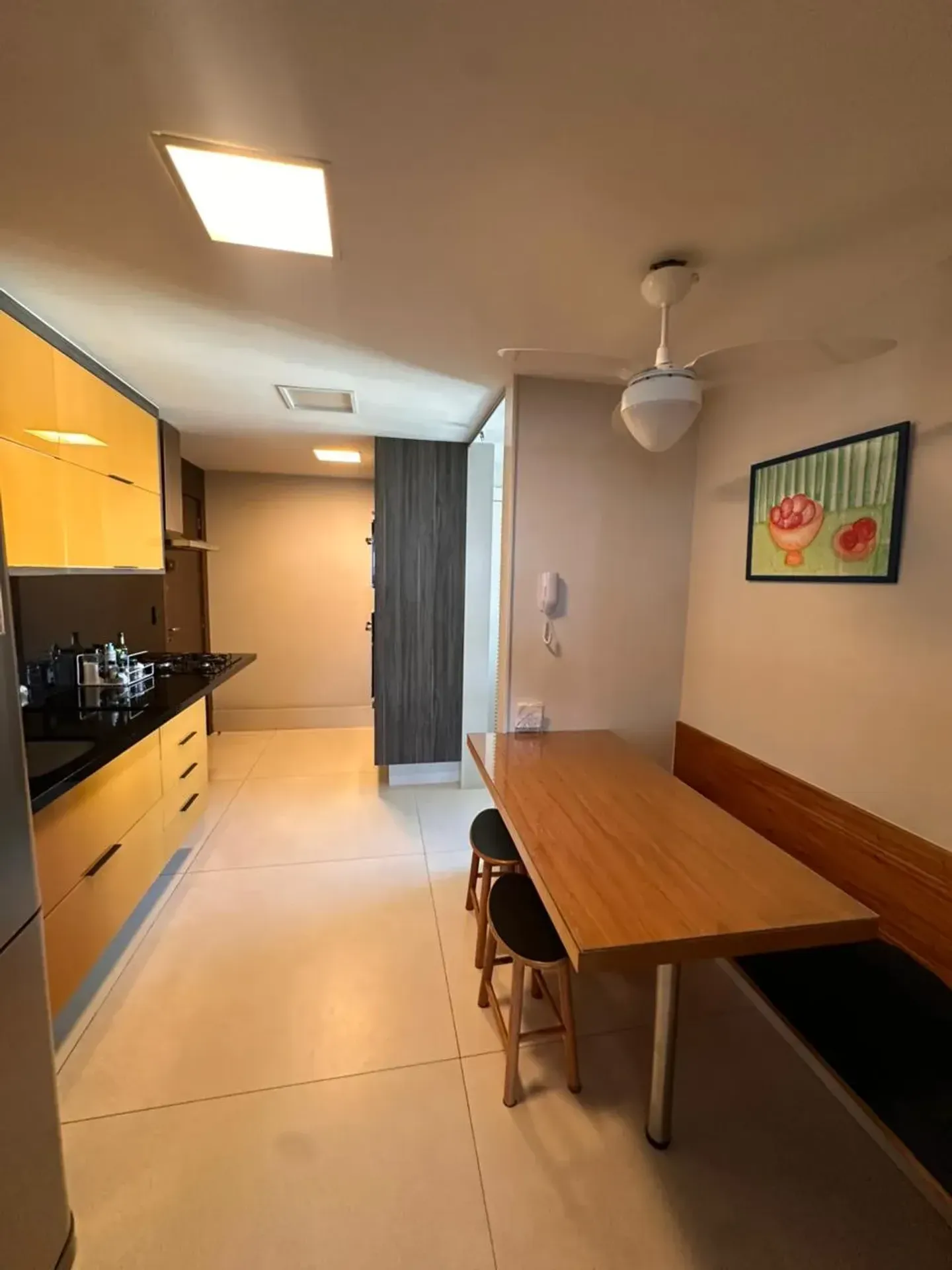 Apartment with balcony and built-in grill — photo 23