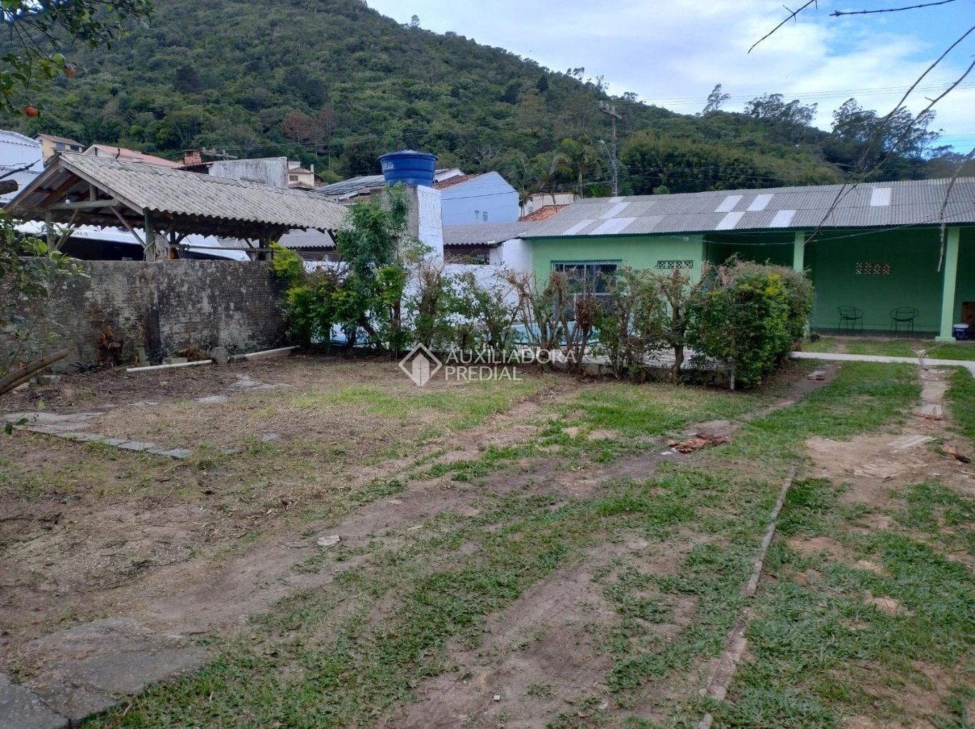 3-bedroom house with a mountain view in Florianópolis — photo 20
