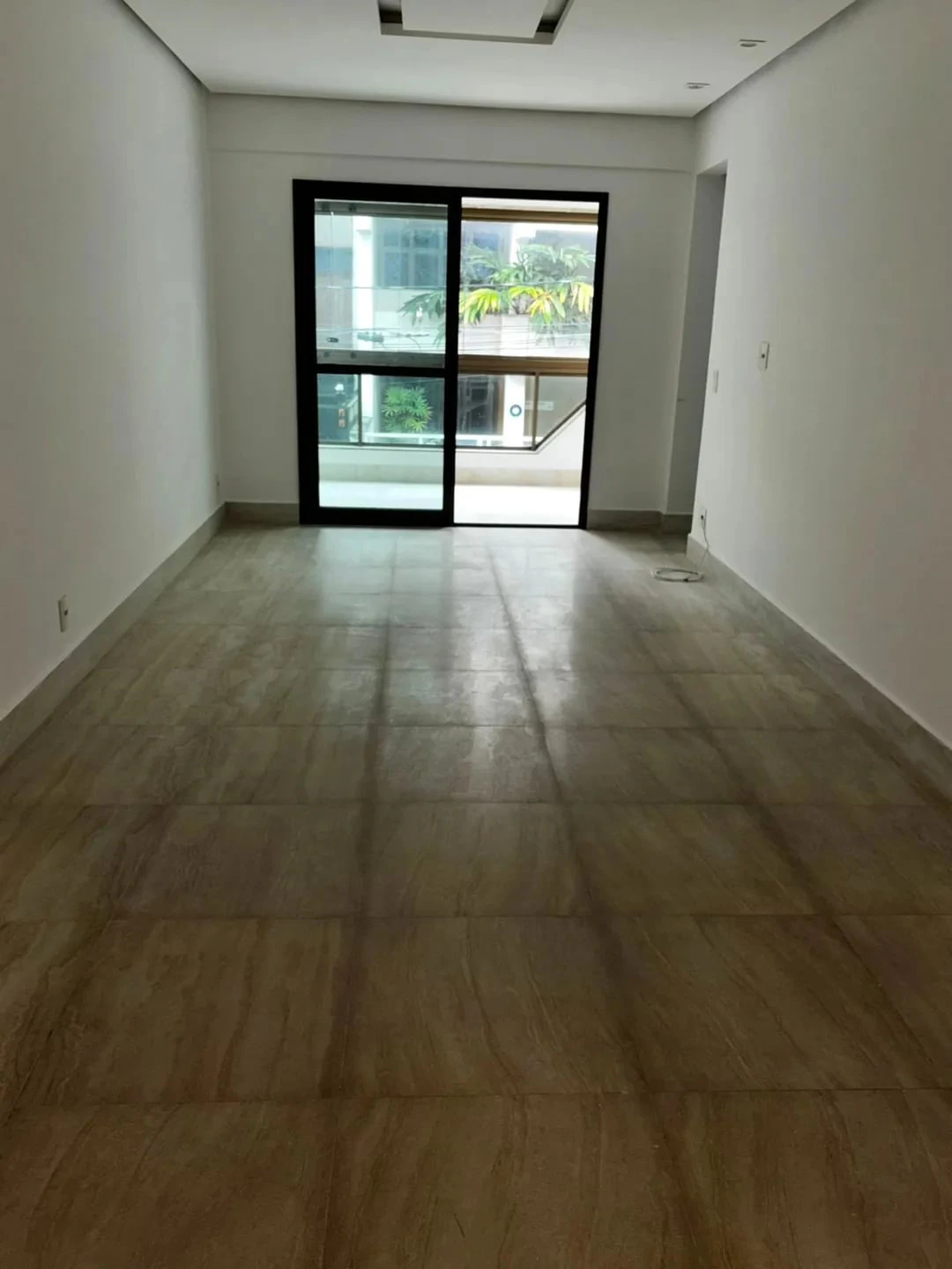 2-bedroom apartment with 2 en-suites, 3 baths, 2 parking — photo 7