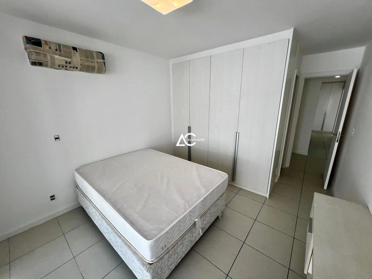 Casa de aluguel com 4 suítes e 270 m² — photo 27