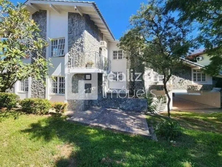 8-bedroom house with 566 m² and 4 covered parking — photo 3