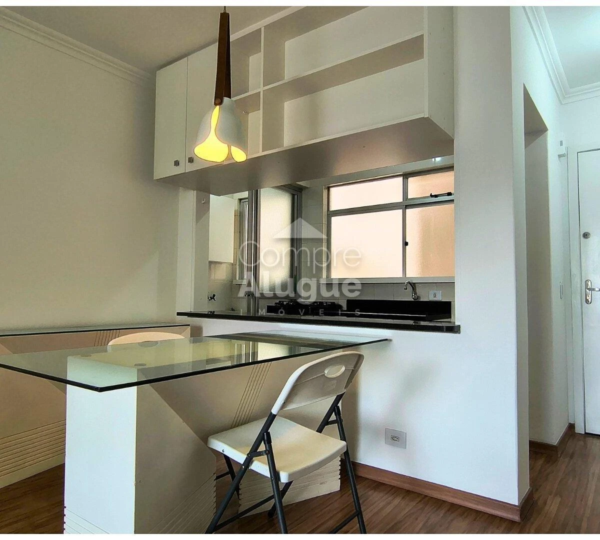 Glass-enclosed balcony in a one-bedroom apartment, 53 m² — photo 11