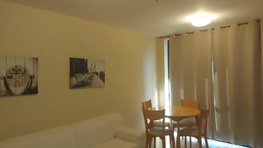 Apartamento mobiliado de 2 quartos com vaga e varanda — photo 6